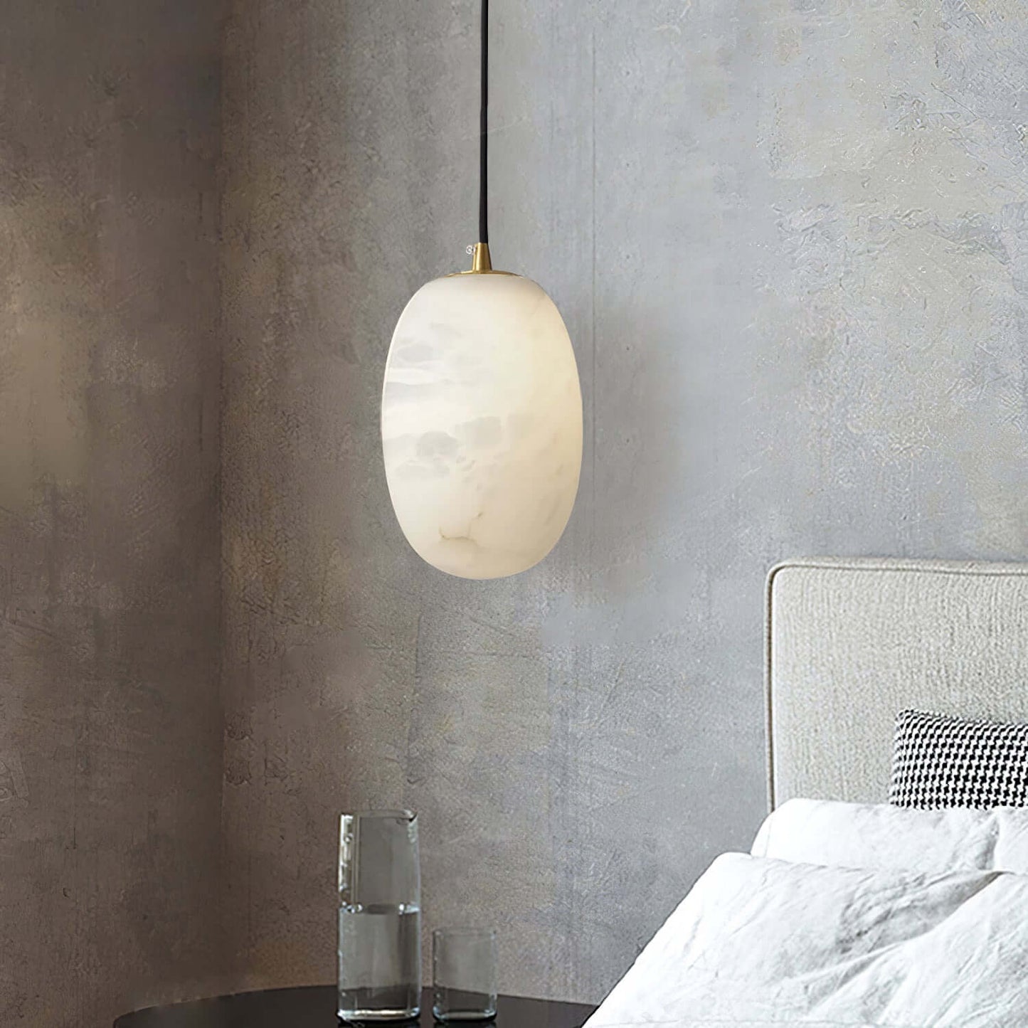 Elegant Modern Pendant Light - 10cm Diameter, 15cm Height for Contemporary Spaces 0
