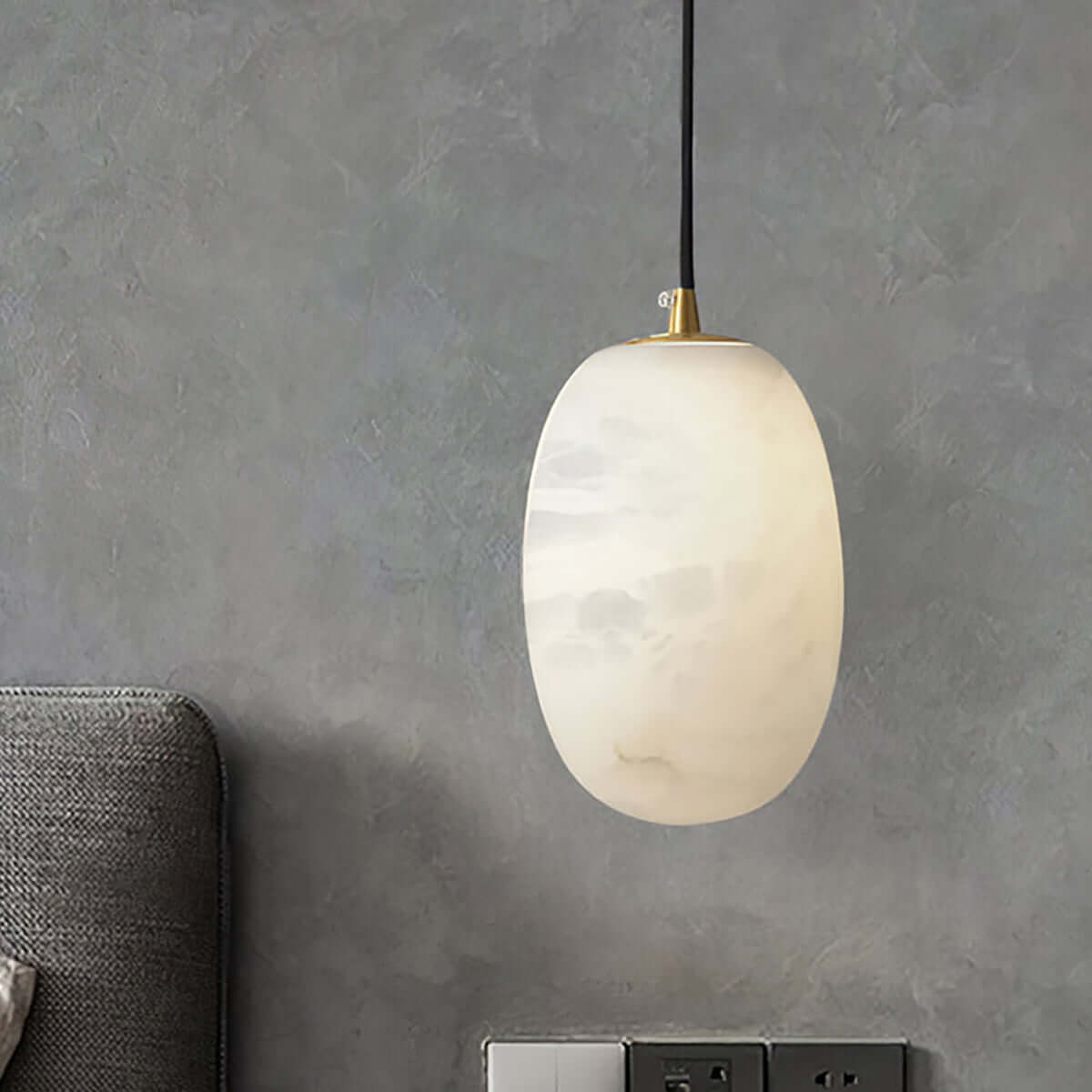 Elegant Modern Pendant Light - 10cm Diameter, 15cm Height for Contemporary Spaces 4