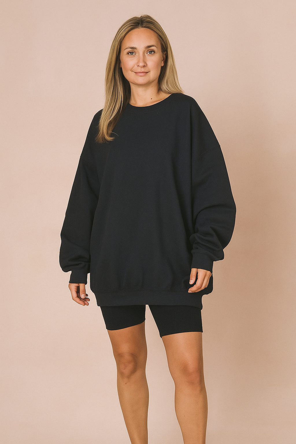 Elizabeth Oversized Sweatshirt i Minimalistisk Vinterstil - Komfortabel og Alsidig Design 1